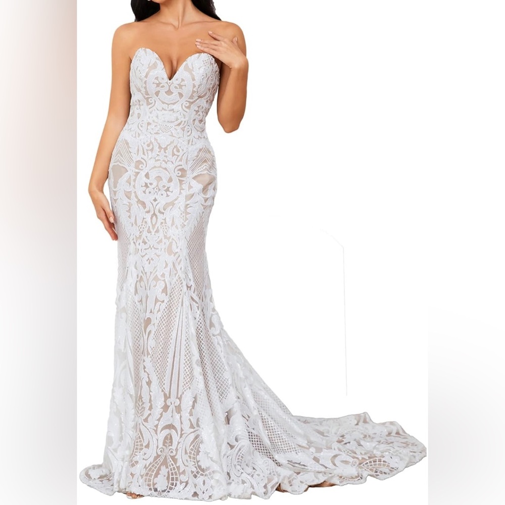 NWT strapless wedding gown with sequins